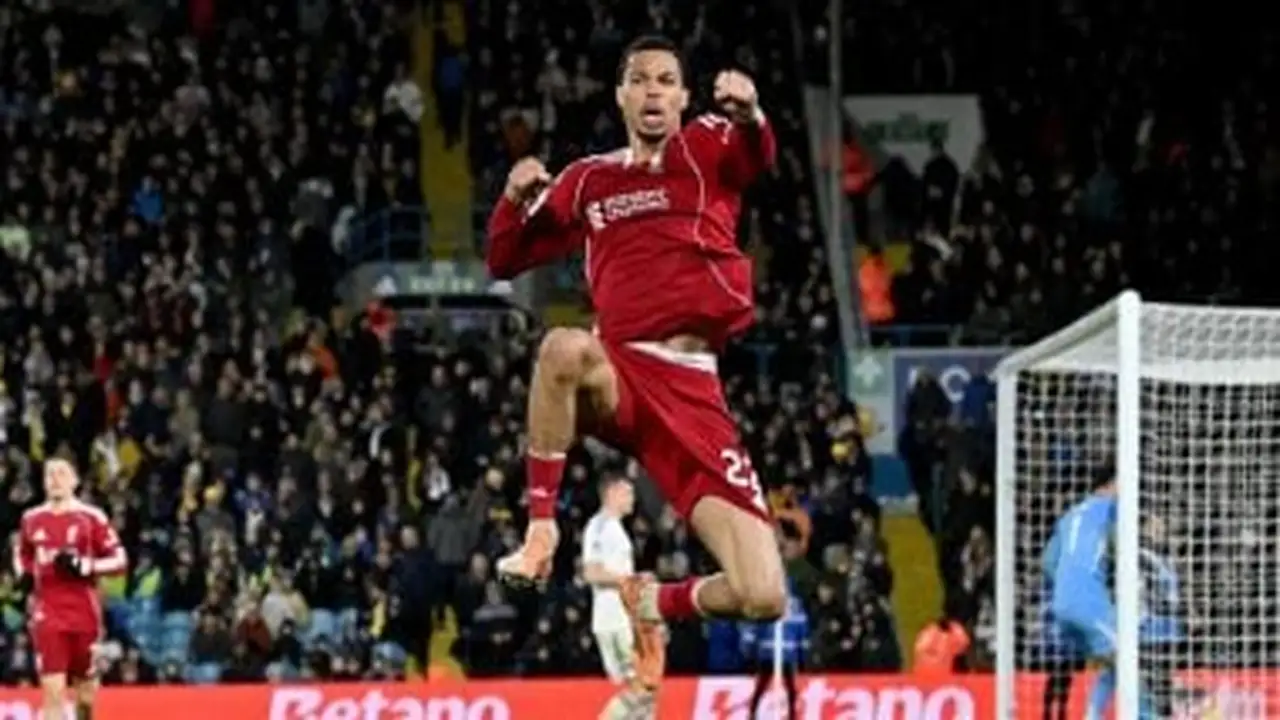 ليفربول وليدز يتعادلان 3-3 في مباراة شهدت 6 أهداف وسط غياب محمد صلاح